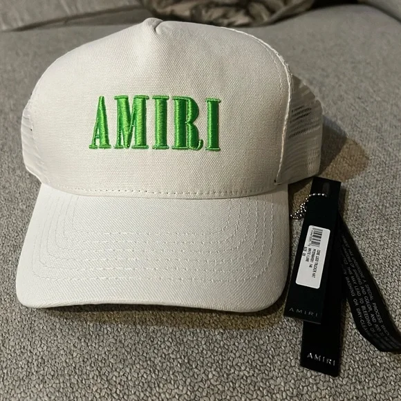 White Amiri trucker hat new with tags! NEW WITH TAGS 100% AUTHENTIC AMIRI X ZIG ZAG WHITE TRUCKER  main image 4